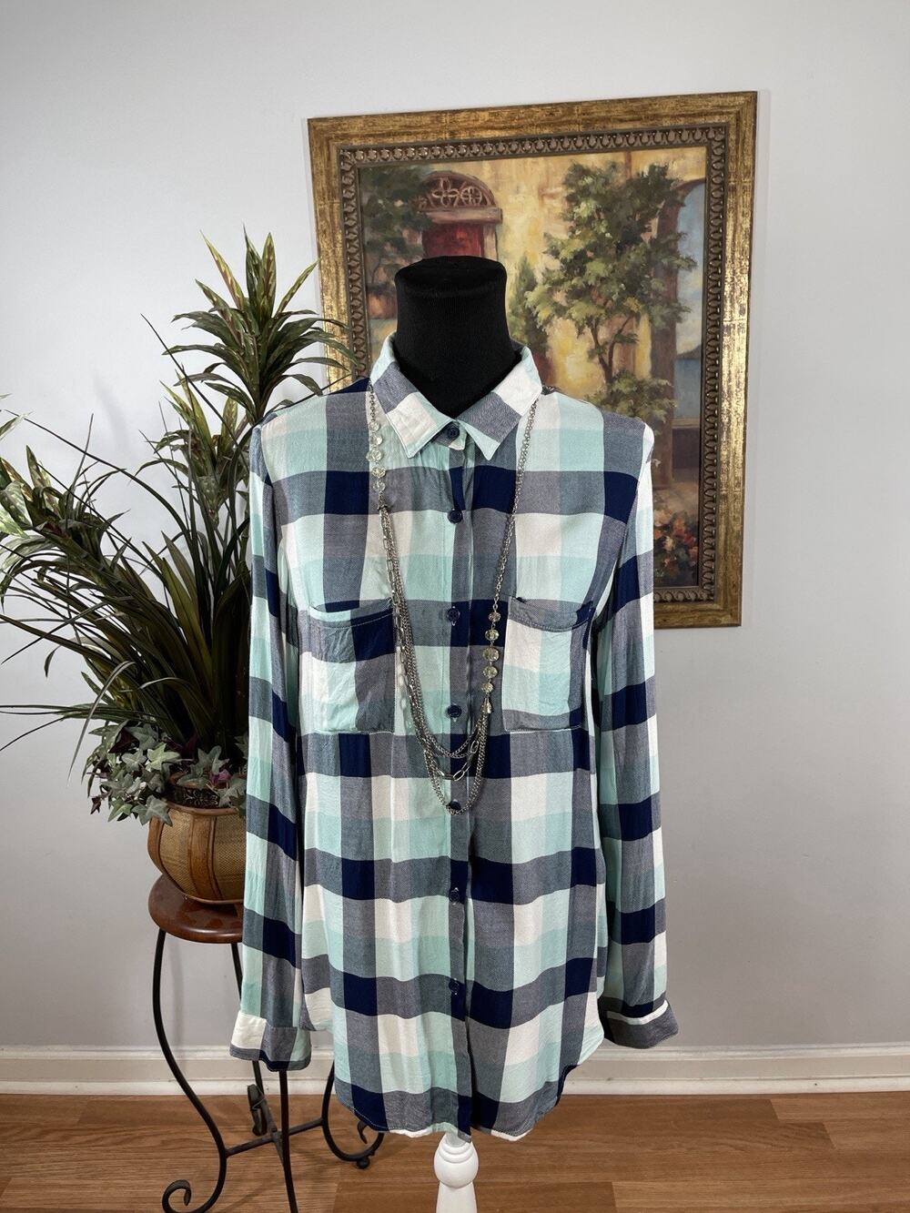 Stoosh Women Medium Plaid Button Front Shirt Mint Blue Gray Rayon Long Sleeve